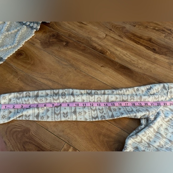 Avalanche Aztec Pattern Outdoor Supply 1/4 Zip Pullover Fleece Sweater - Picture 6 of 12